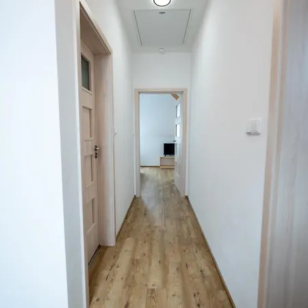 Wellness Zoo Apartmany Lhota Lomnice nad Luznici Exterior photo
