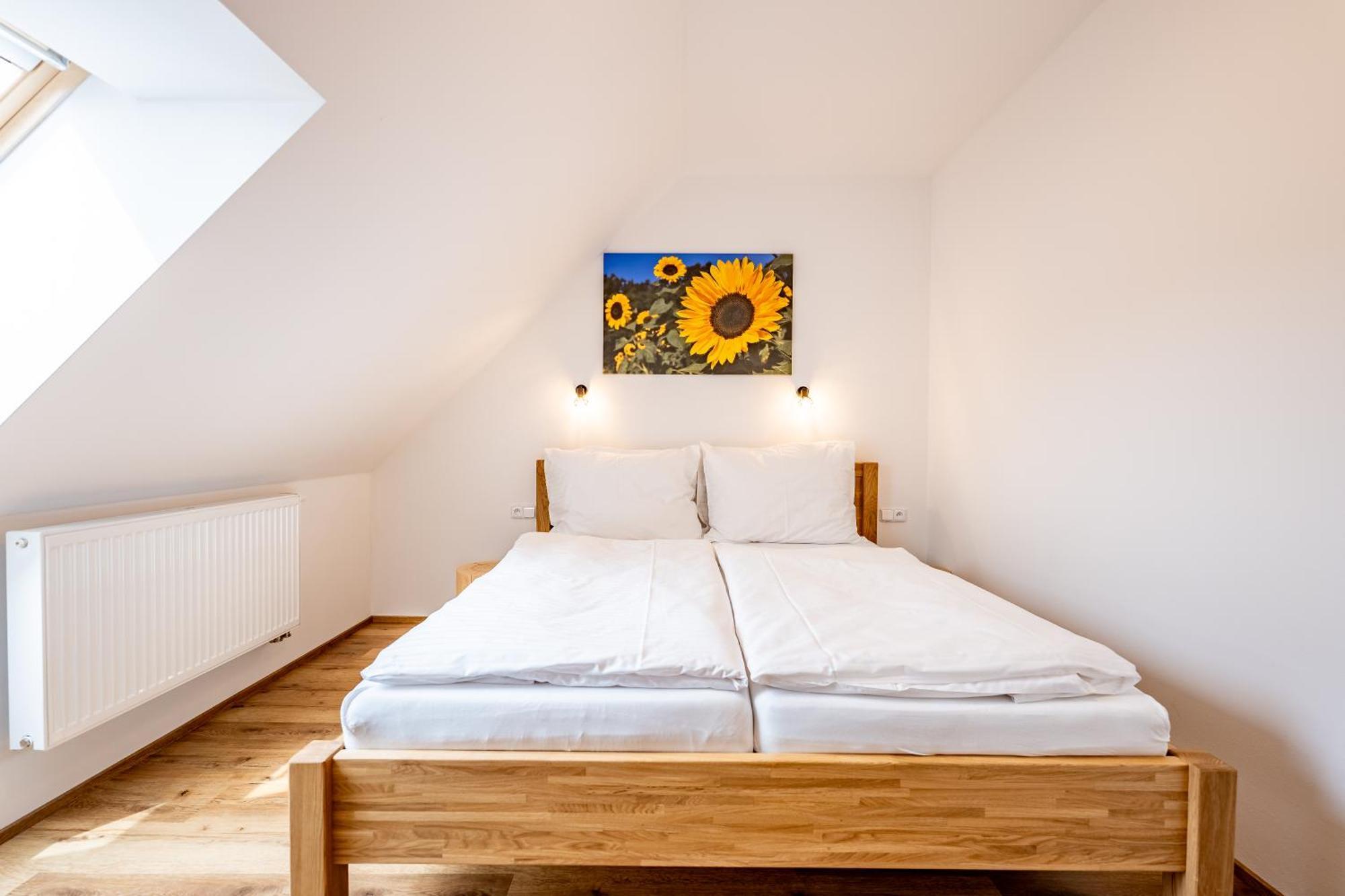 Apartment Wellness Zoo Lhota