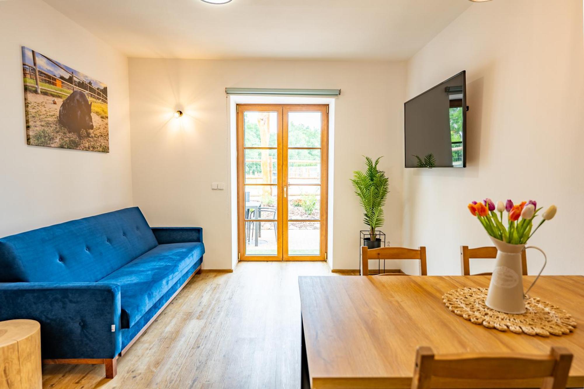 Apartment Wellness Zoo Lhota