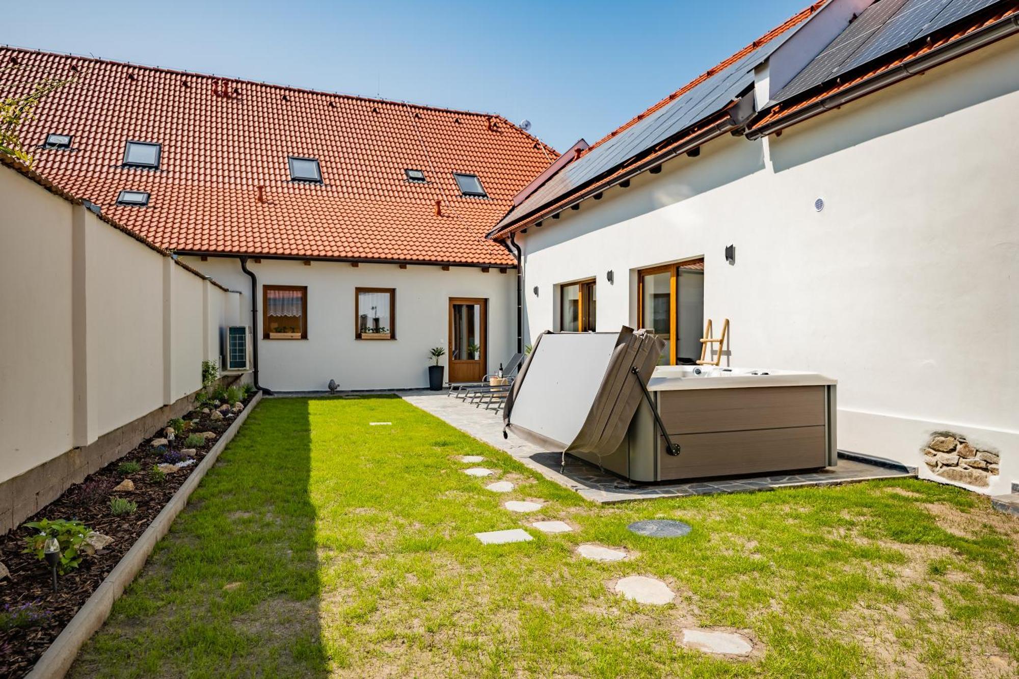 Wellness Zoo Lhota Lomnice nad Luznici